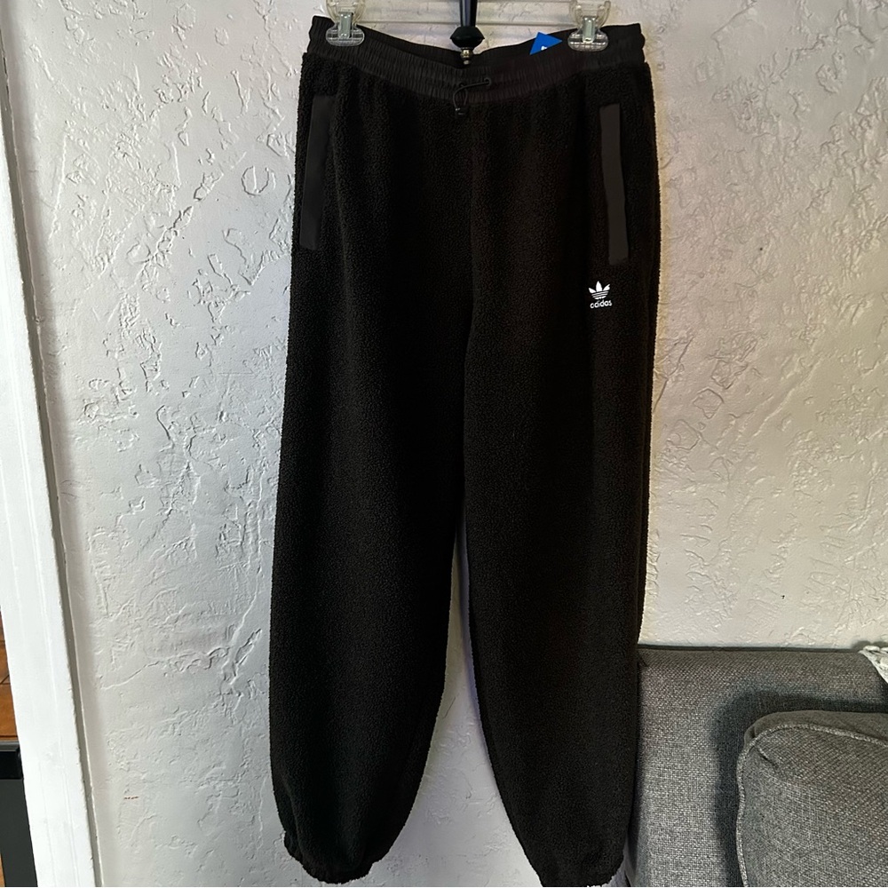 adidas Essentials Teddy Fleece Olive Sweatpants